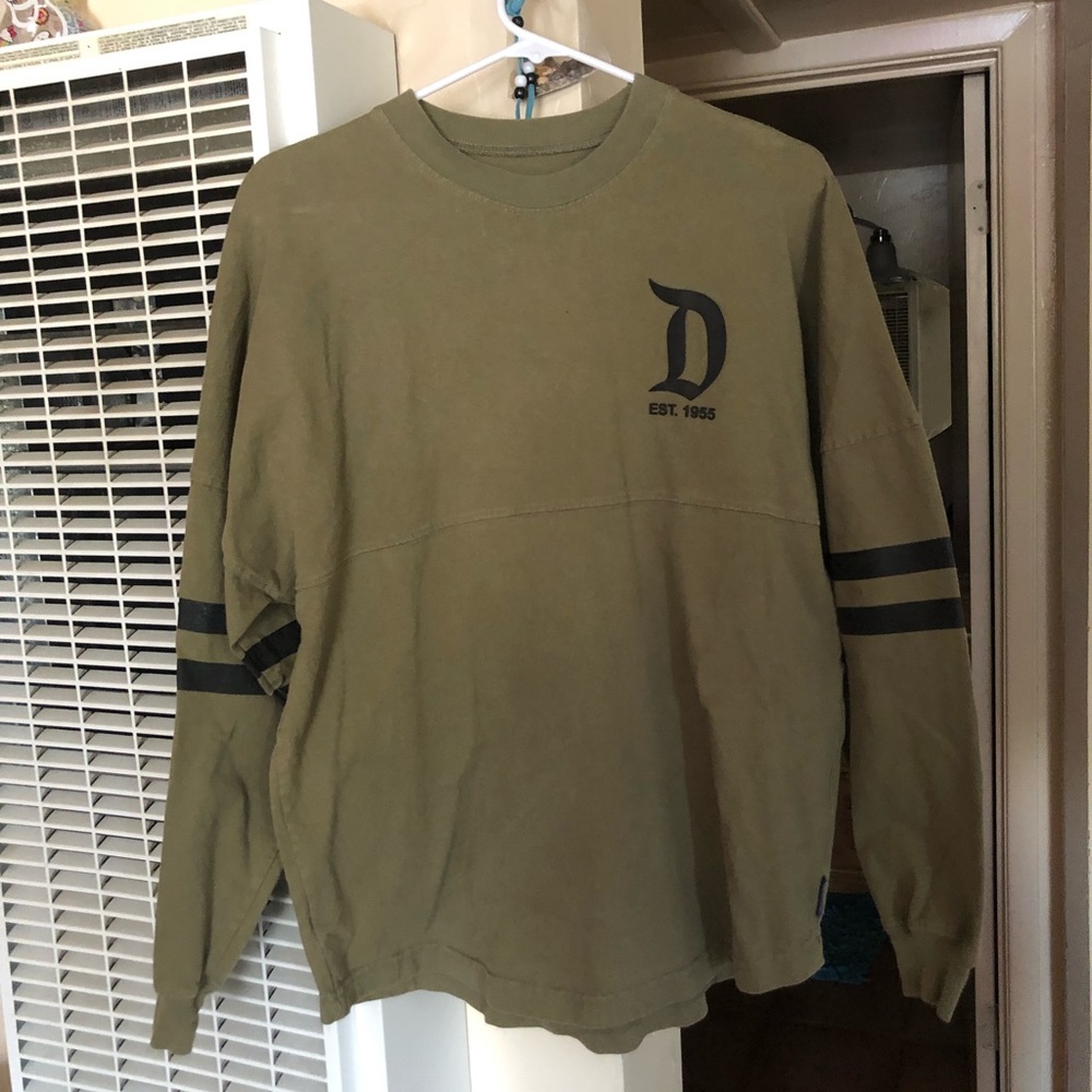 Disney land parks Disney land resort long sleeve green sweatshirt